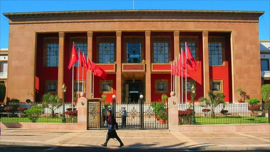 حصيلة 5 سنوات بالبرلمان.. أكثر من 26 ألف سؤال دون جواب و96% من مقترحات القوانين لم تحظ بالمصادقة