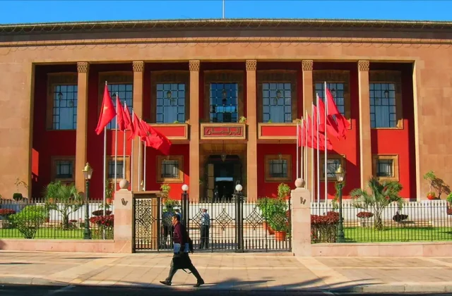 حصيلة 5 سنوات بالبرلمان.. أكثر من 26 ألف سؤال دون جواب و96% من مقترحات القوانين لم تحظ بالمصادقة