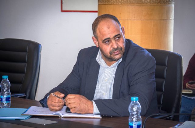 محمد شعو يطرح مطالب جماعة الدريوش لتحسين شبكة الكهرباء وتسريع مشاريع التطهير السائل أمام عامل الإقليم
