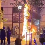 مواجهات وأعمال شغب تهز وسط برشلونة.. احتجاجات شبابية تتحول إلى صدامات مع الشرطة وإحراق حاويات